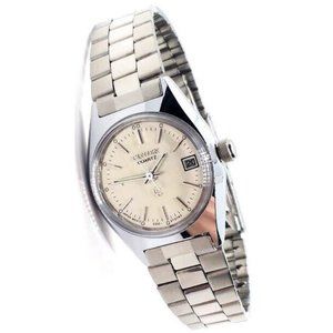 1995 Citizen Quartz Date Stainless Steel Women's Watch 1990's - New Battery